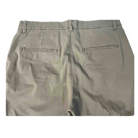 Women’s H&M‎ size 12 olive green cropped chinos. - Picture 4 of 5